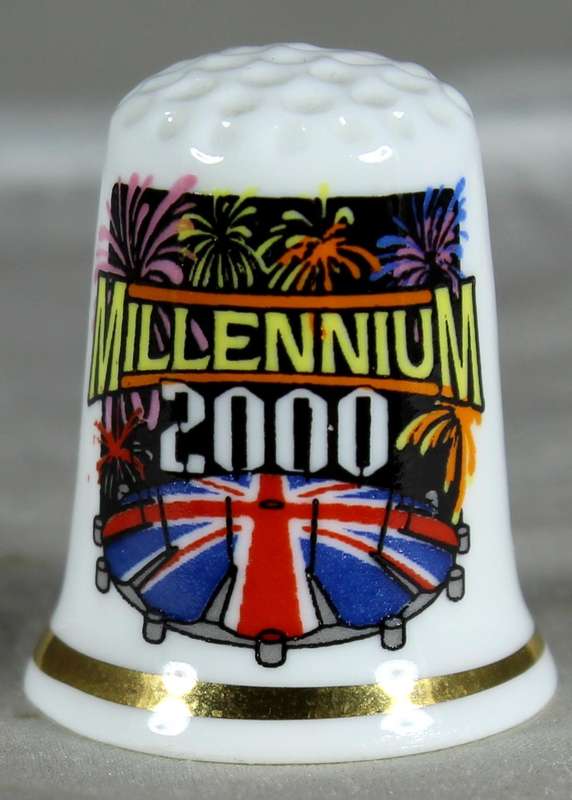 Bone China thimble - Millennium 2000 - Sights of Britain