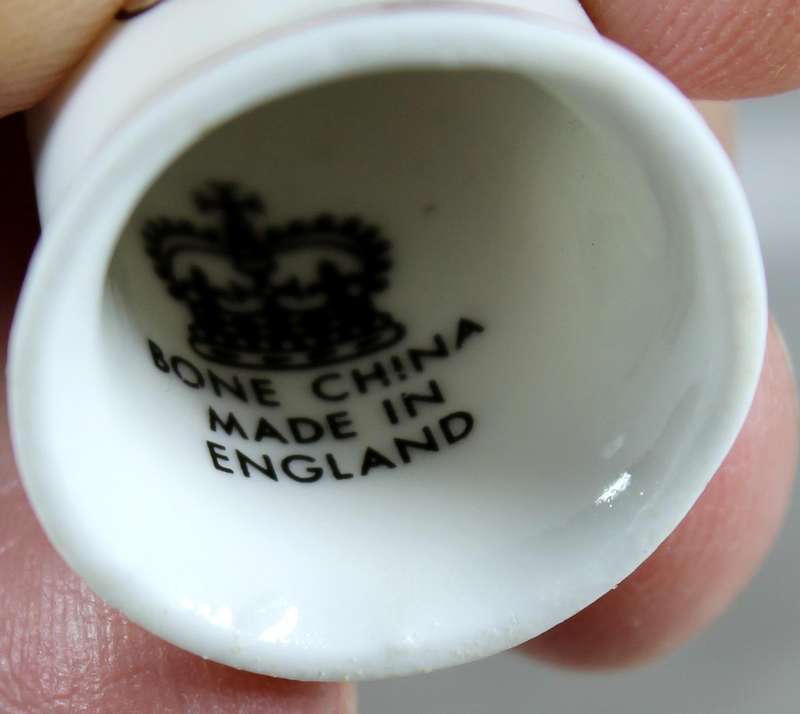 Bone China thimble - Mickey Mouse