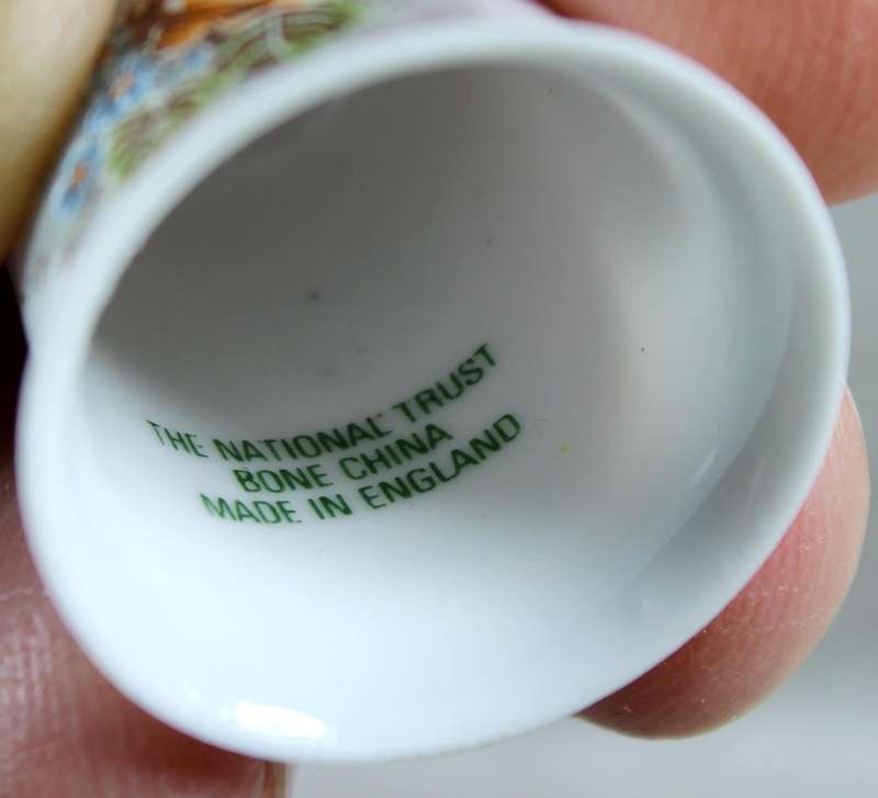 Bone China thimble - Bird on yellow rose - The National Trust