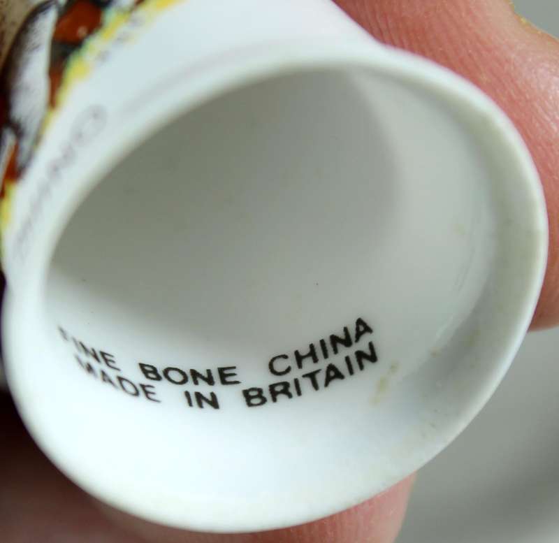 Bone China thimble - rhino