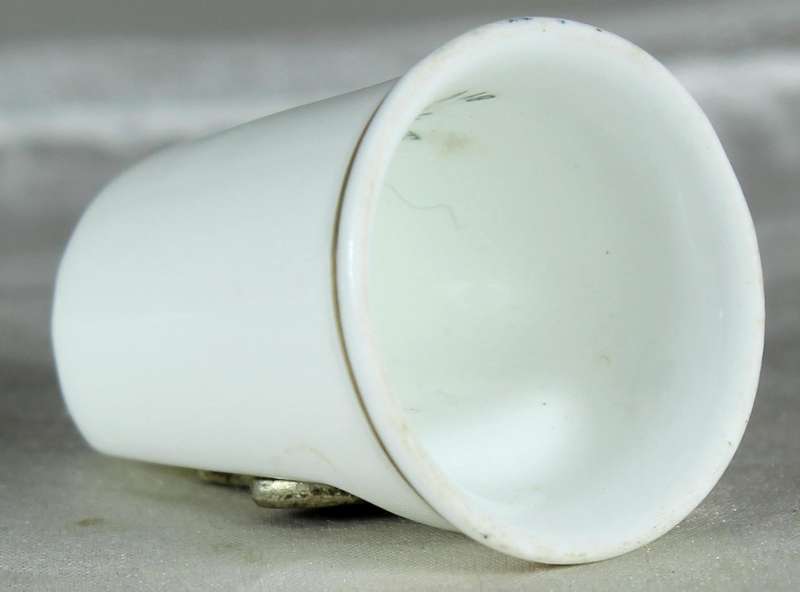 Bone China thimble - Thursford collection - Watsons