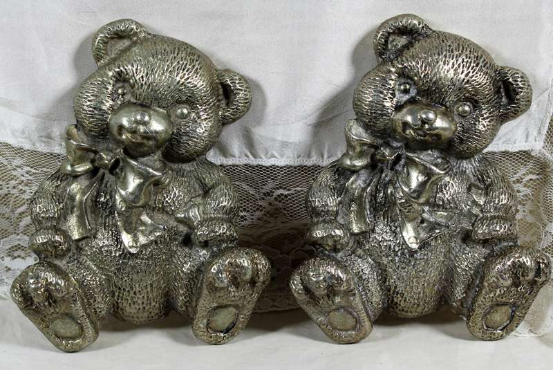 Pair of molded metal bear cabinet handles