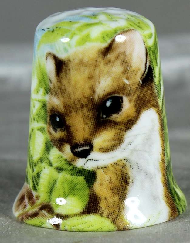 Bone China thimble - weasel - B&W ceramics