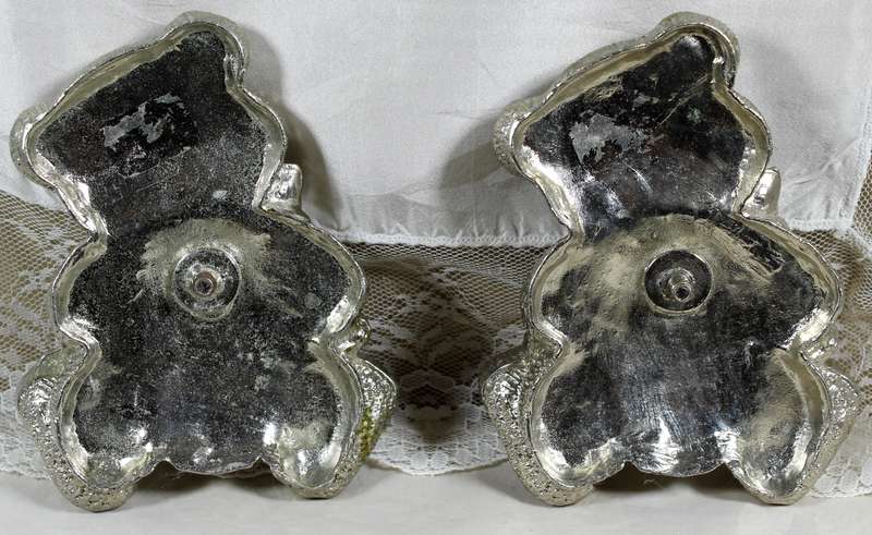 Pair of molded metal bear cabinet handles