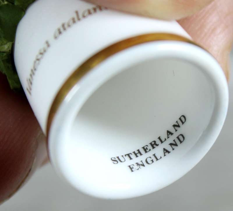 Bone China thimble - butterfly - Sutherland
