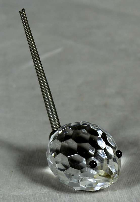Miniature crystal mouse