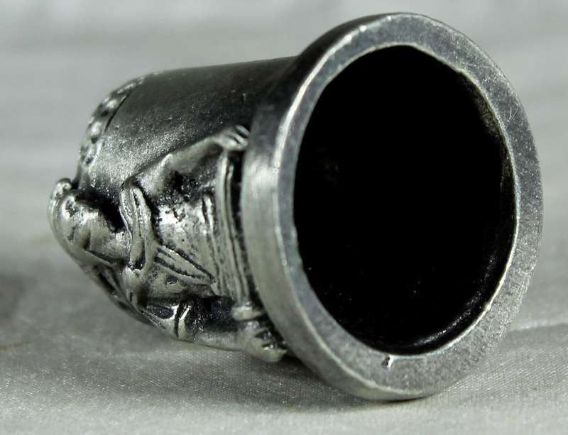 Pewter thimble - Roman soldier