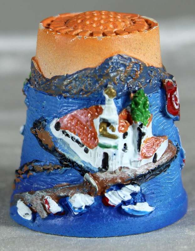 Corfu embossed 3d thimble
