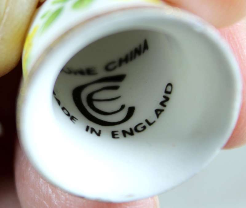 Bone China thimble - February - CE Ceramics