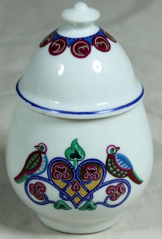 Mini lidded jar