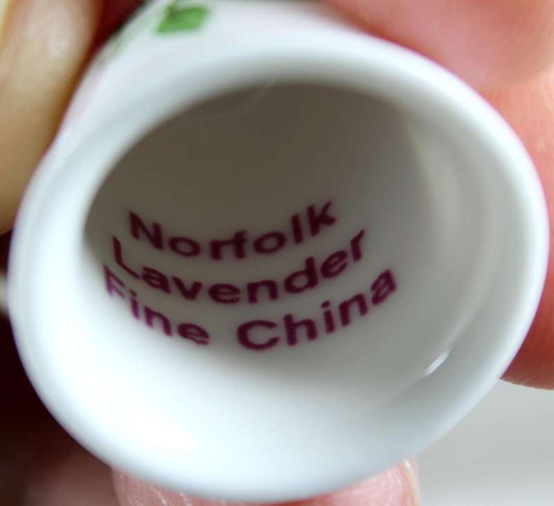 Bone China thimble - Pink rose - Norfolk Lavender