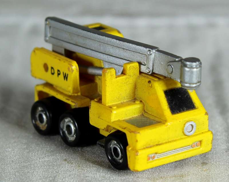 Funrise boom truck