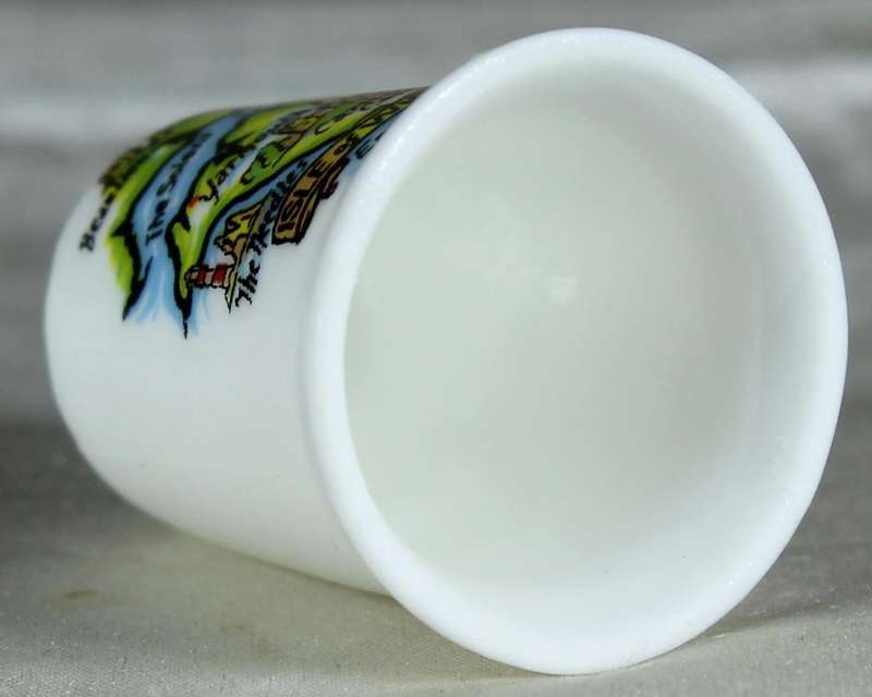 Bone China thimble - Isle of Wight