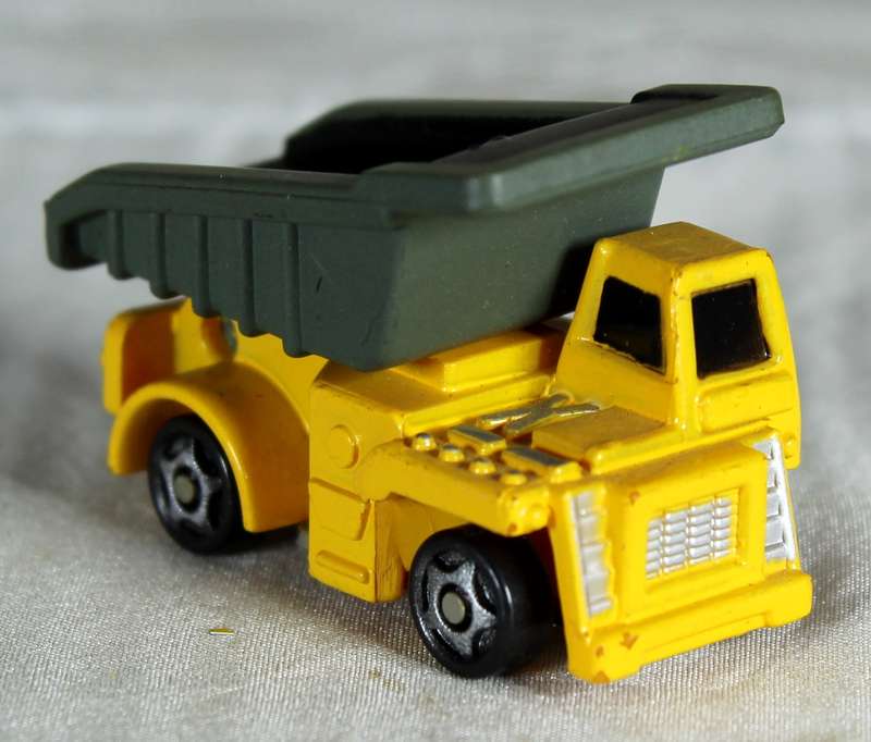 Charm Max - Tipper Truck