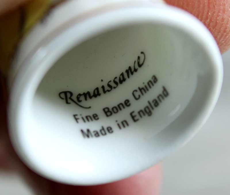 Bone China thimble - Vintage blue tits - Renaissance
