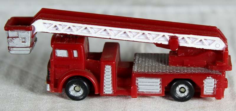Funrise - Fire Truck with Boom Ladder