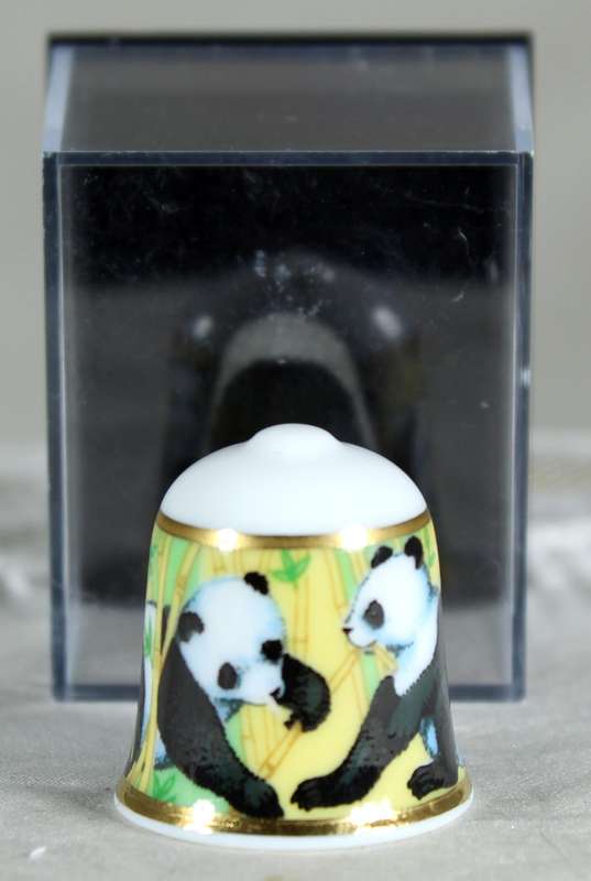 Bone China thimble - Pandas - Marutoyo Japan