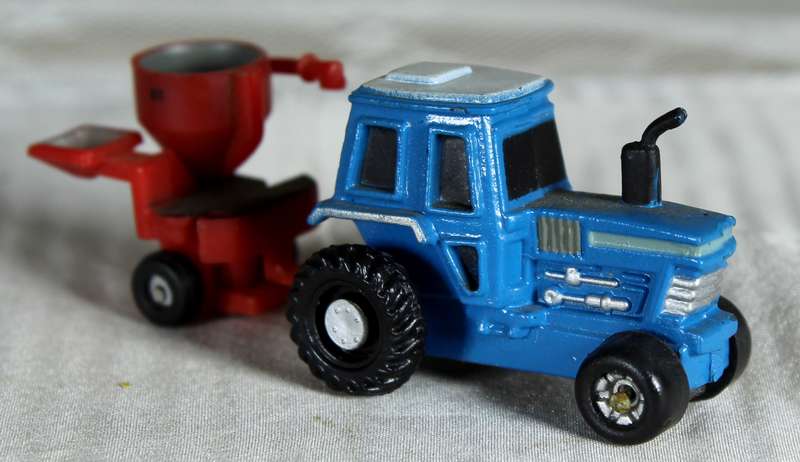 Funrise - Blue Tractor with Farm Implement