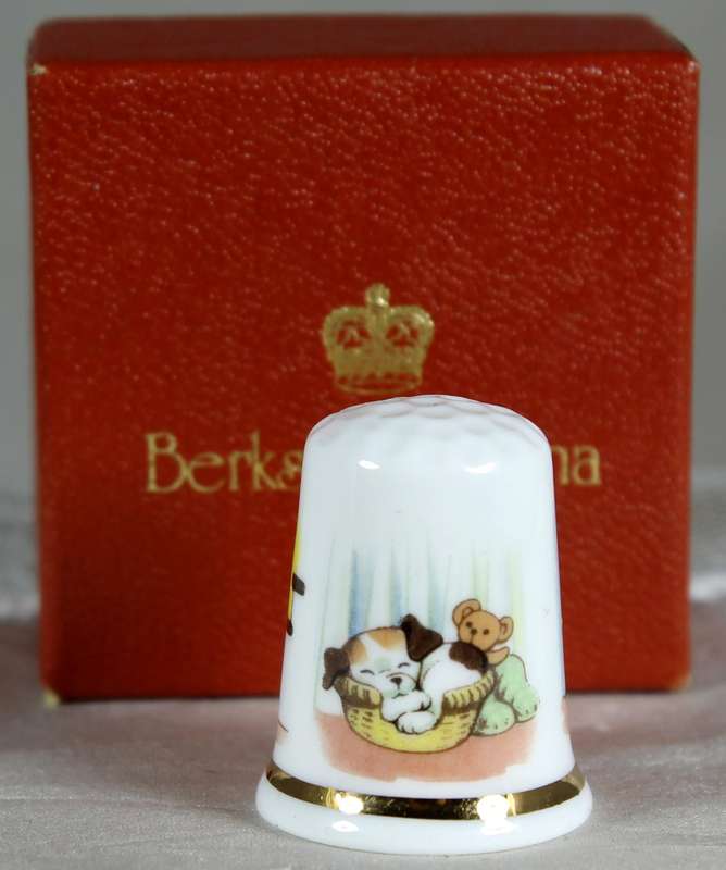 Bone China thimble - Bedtime puppy - Berkshire China