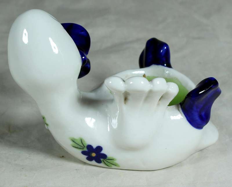 Duck candle holder