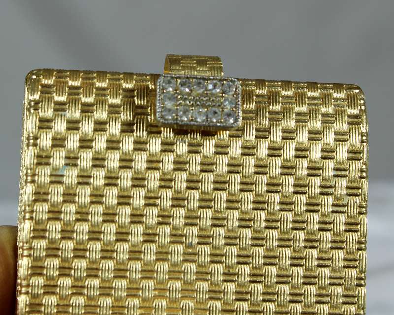 Vintage - Max factor - Regency golden weave powder compact