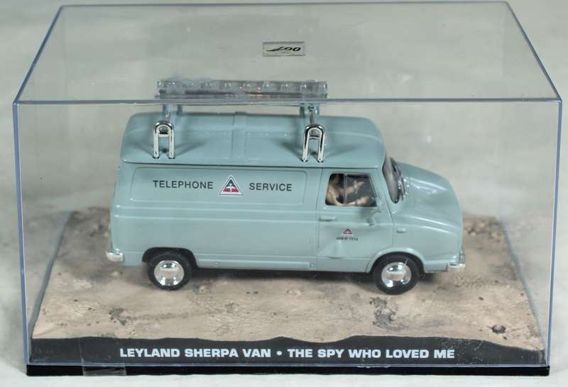 James Bond diecast - Leyland Sherpa Van - The spy who loved me