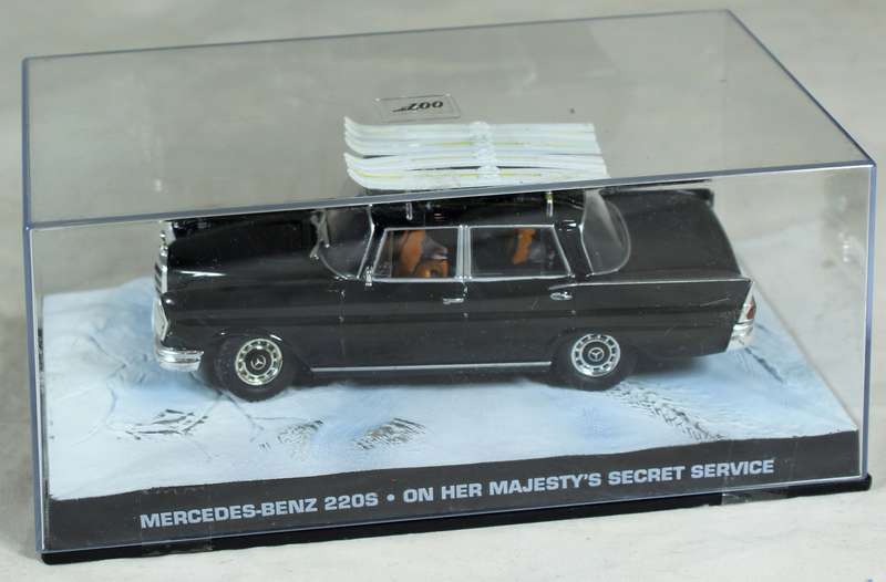 James Bond diecast - Mercedes-Benz 220s - On Her majesty's Secret Service