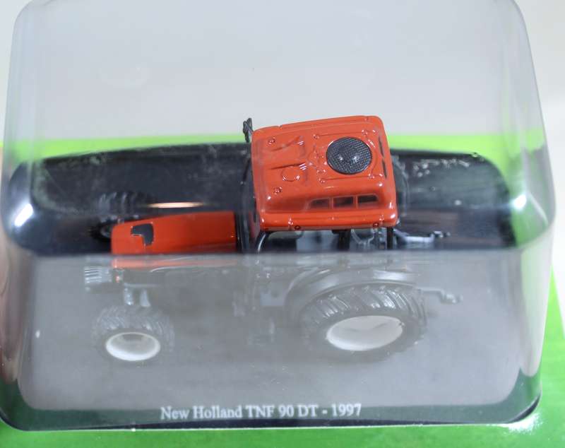 Tractor diecast - New Holland TNF90DT