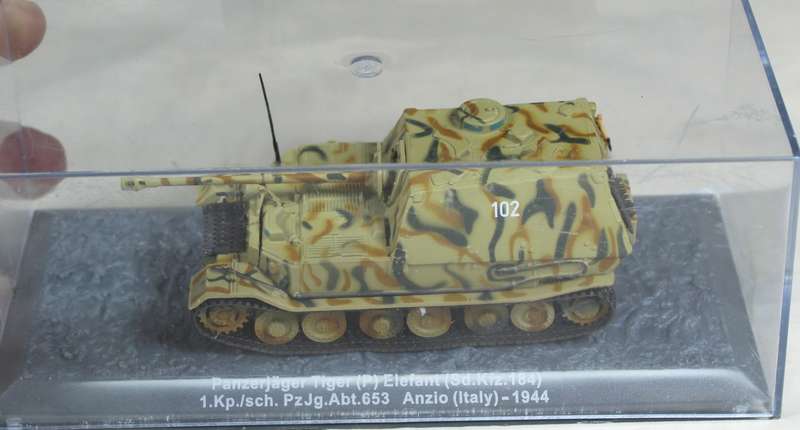 Diecast tank - Panzerjager Tiger Elefant Anzio