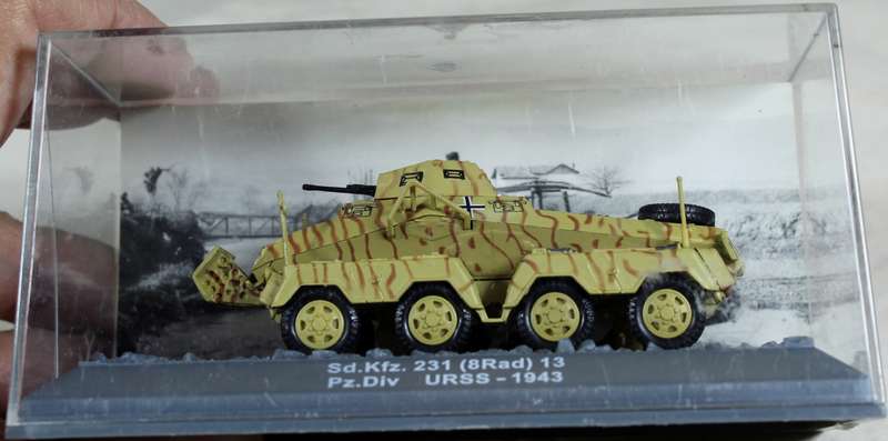 Diecast tank - SD KFZ 231 (8RAD) 13 URSS