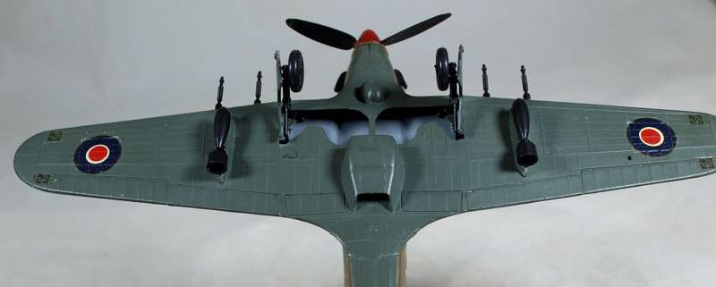 Plastic diecast - Hawker Hurricane 11 C