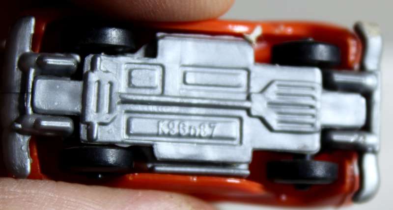 Ferrero Kinder Surprise Classic MGB