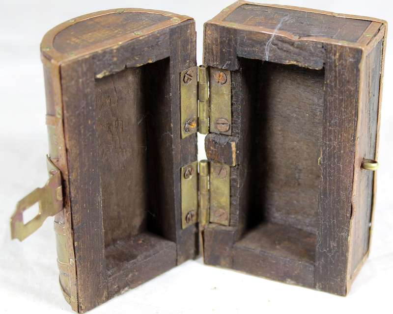 Small trinket chest made with copper, brass & wood