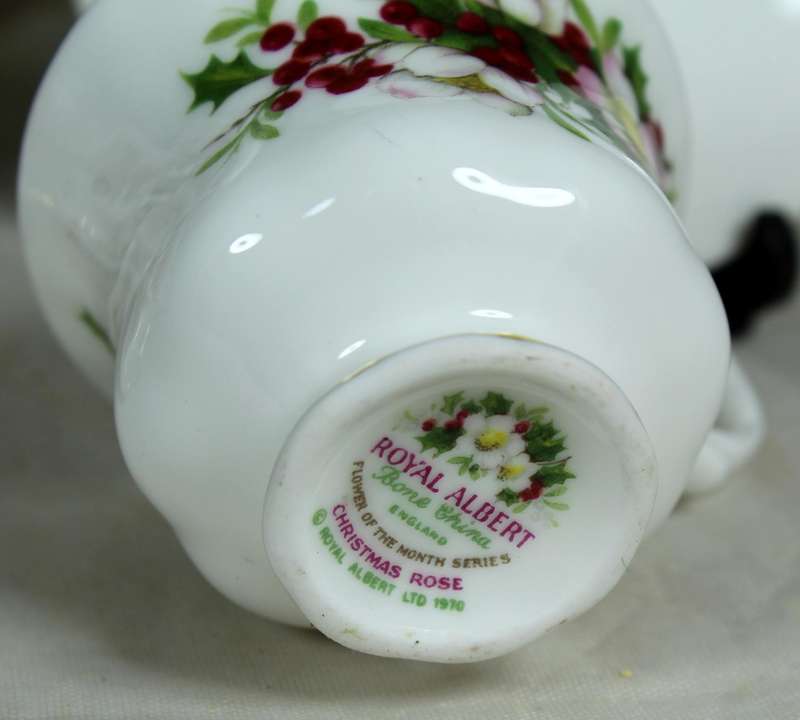 Royal Albert miniature duo - Flowers of the month - Set of 12