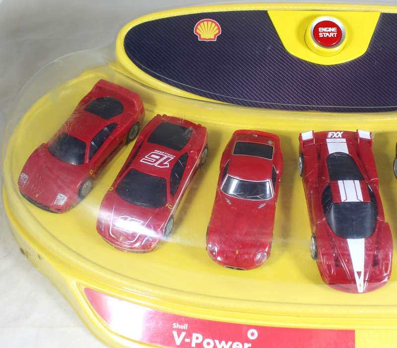 Shell Helix V Power - Ferrari collection on stand