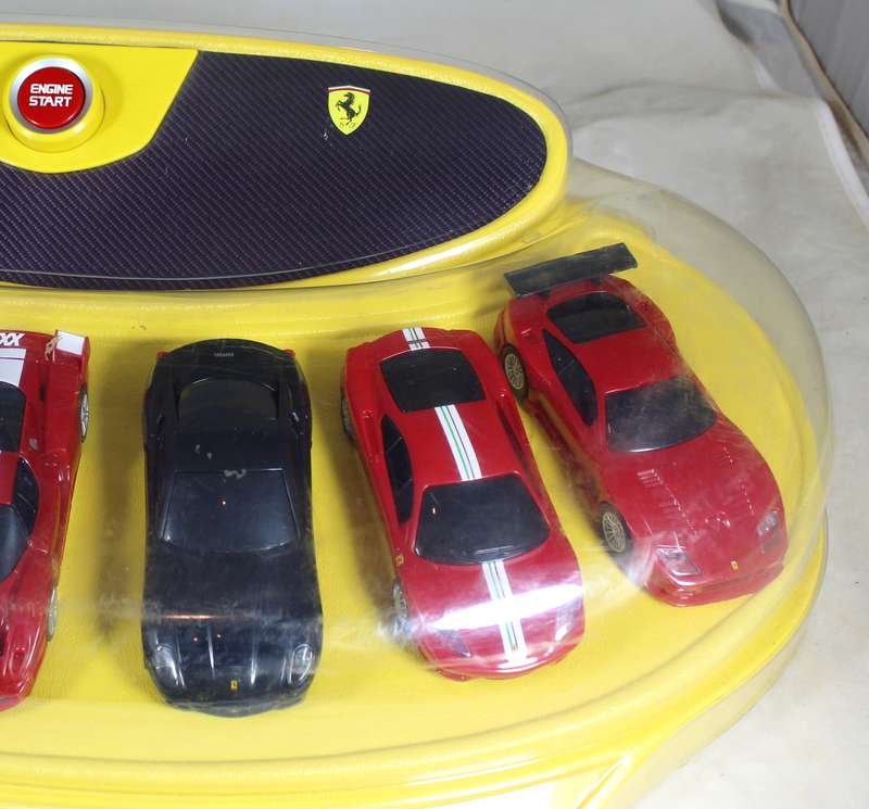 Shell Helix V Power - Ferrari collection on stand