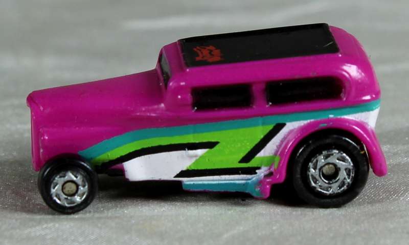 Micro Machines - Galoob - Ford - Chopped 2-door Hotrod