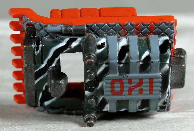 Micro Machines - Galoob - Highway Warrior - RAMMIN Rig - Armor Part