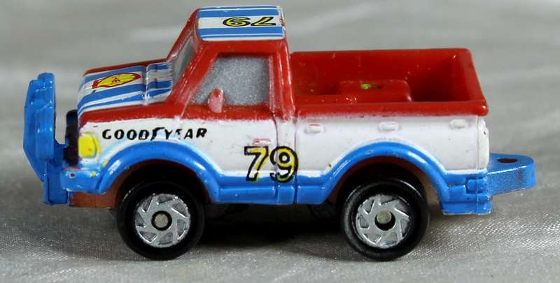 Micro Machines - Galoob - Datsun Pick-up 4x4