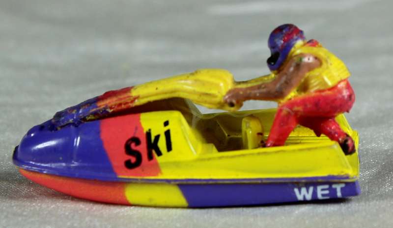 Micro Machines - Galoob - Jet-Ski with man