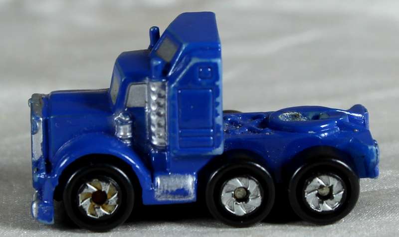 Micro Machines - Galoob - Semi-truck