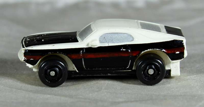 Micro Machines - Hasbro - Ford Mustang Mach 1