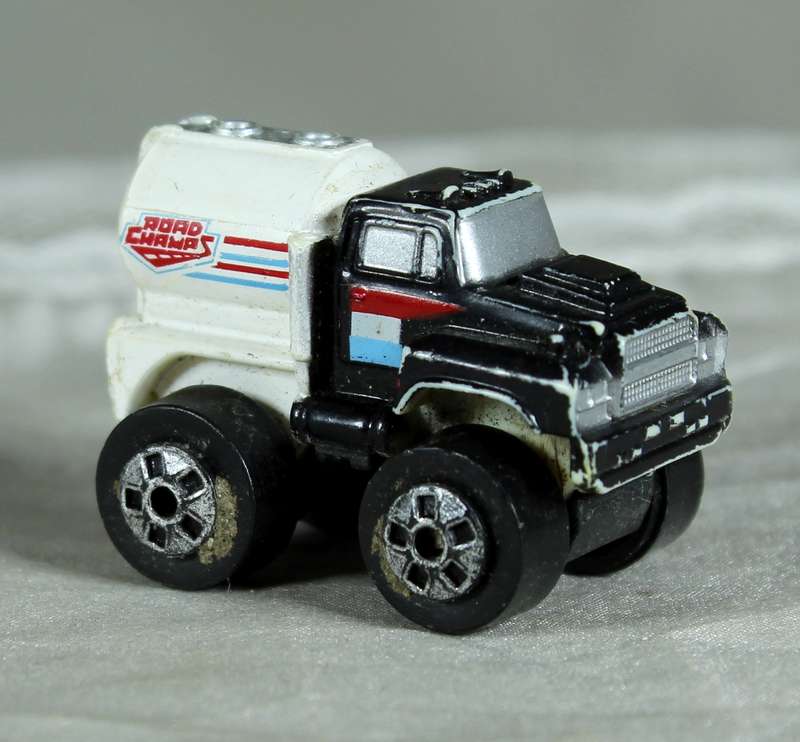 Micro Machines - RoadChamps - Tanker truck