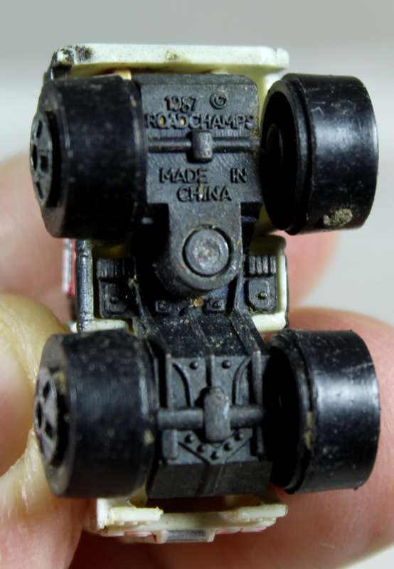 Micro Machines - RoadChamps - Tanker truck