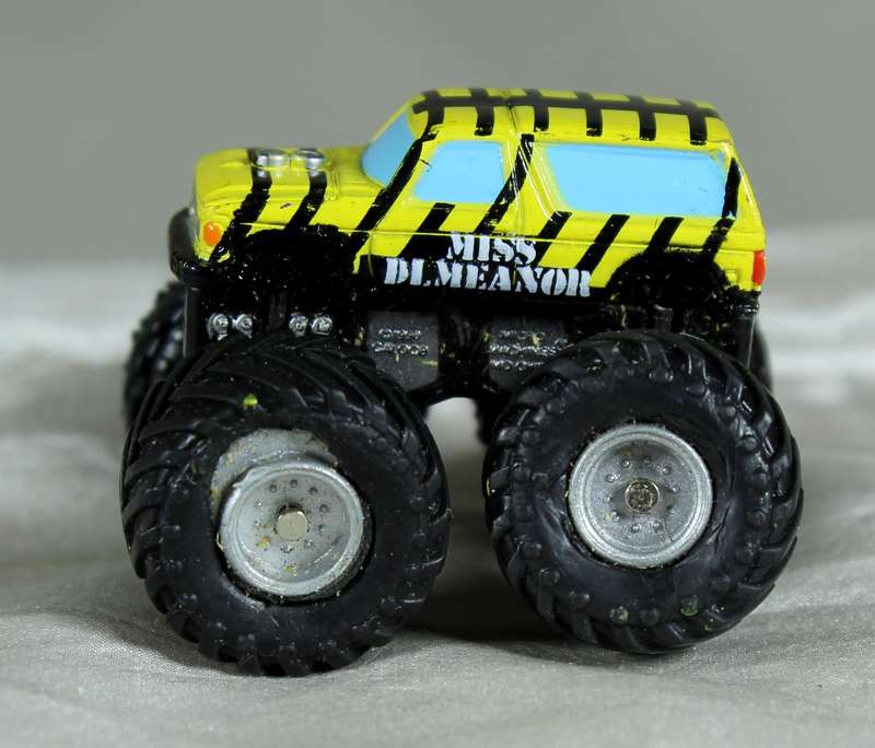Micro Machines - AJM/TNT - Monster truck - Miss Demeanor