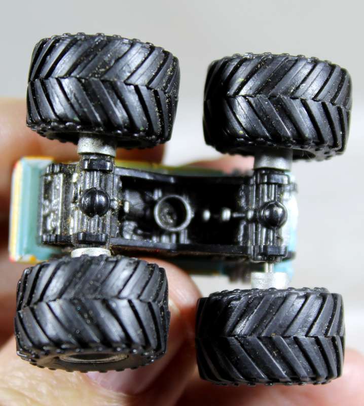 Micro Machines - AJM/TNT - Tuff trax - Tough Rider
