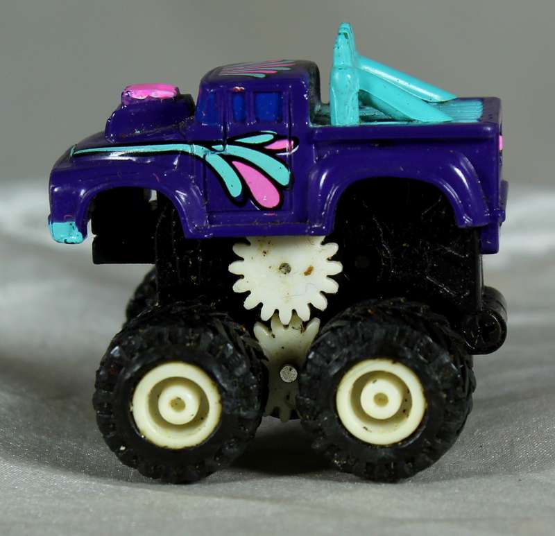 Micro Machines - LGTI - Crankers monster truck