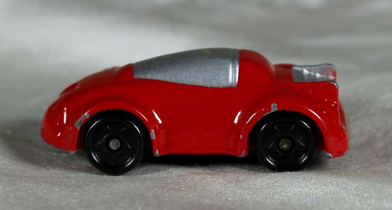 Micro - Metal car racer
