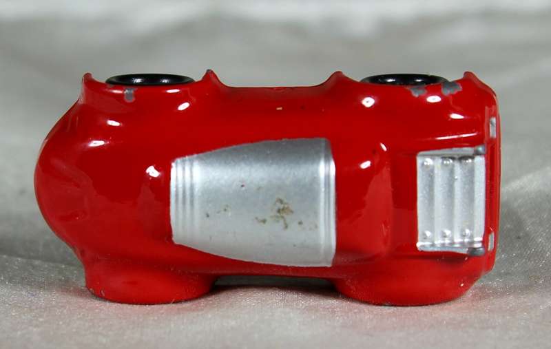 Micro - Metal car racer