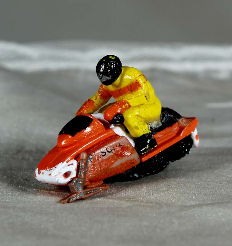 Micro Snowmobile